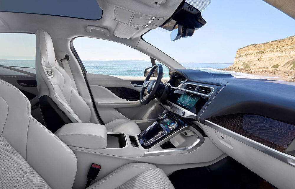 Jaguar își dorește versiuni speciale pentru I-Pace: SUV-ul electric ar putea primi o variantă de performanță, dar și una dedicată ieșirilor în off-road - Poza 2