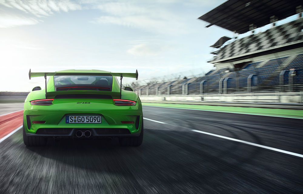 Porsche 911 GT3 RS facelift: sportiva primește îmbunătățiri estetice și motor aspirat de 4.0 litri și 520 de cai putere - Poza 2