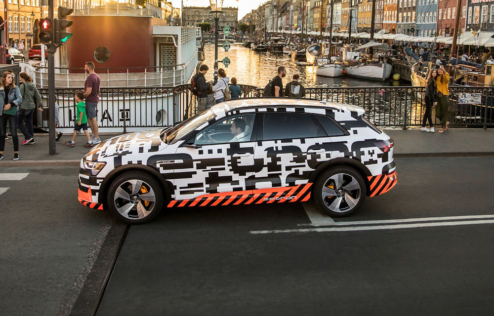 Audi e-tron prototype: primul model electric Audi va intra în producție până la finalul anului - Poza 2