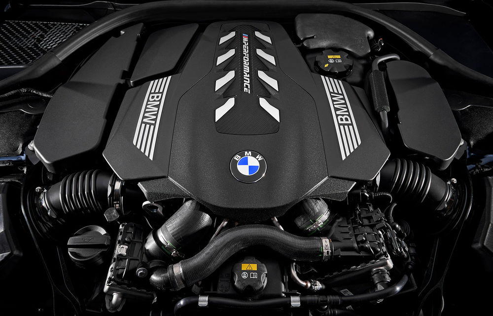 Noul BMW Seria 8 a fost prezentat în România: versiunea pe benzină de 530 CP pleacă de la 128.000 de euro - Poza 11