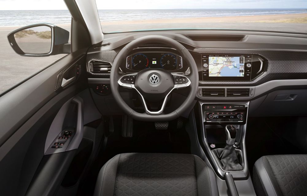 Noul Volkswagen T-Cross este disponibil pentru precomandă: 100 de unități 1st Edition începând de la 19.800 de euro - Poza 2