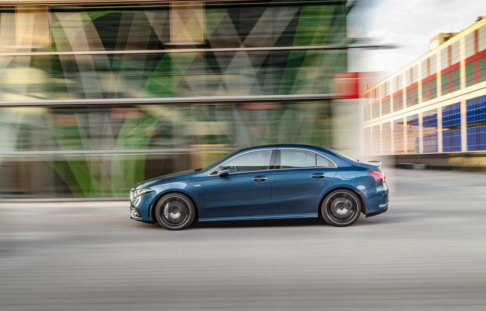 Primele imagini cu viitorul Mercedes-Benz Clasa A Sedan: noul model debutează până la finalul anului și va avea cel mai bun coeficient aerodinamic din segment - Poza 2
