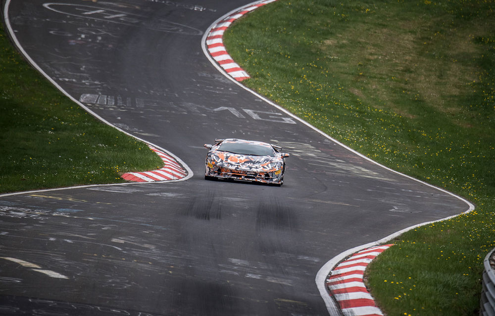 Record pe Nurburgring: Lamborghini Aventador SVJ a parcurs Iadul Verde în 6 minute și 44.97 de secunde - Poza 2