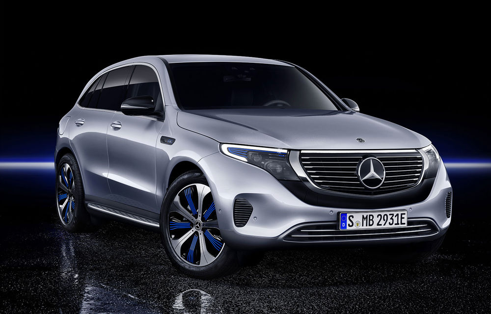 Mercedes EQC a fost prezentat oficial: SUV-ul electric are două motoare de 408 CP și autonomie de maximum 450 kilometri - Poza 2