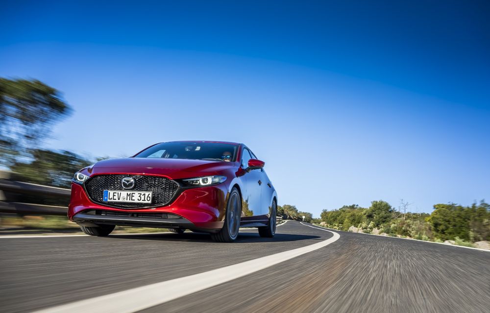 Informații noi despre motoarele disponibile pe noua generație Mazda 3: diesel de 1.8 litri și 116 CP sau benzină de 2.0 litri și 122 CP - Poza 3
