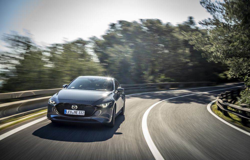 Noua Mazda 3 poate fi comandată în România: start de la 19.900 de euro - Poza 2