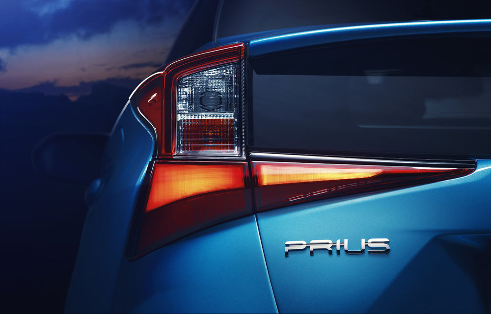 Toyota Prius facelift: hibridul primește tracțiune integrală și modificări estetice subtile - Poza 2