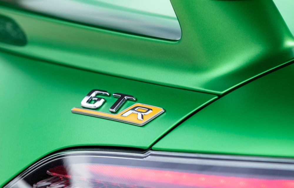 Mercedes-AMG GT primește un facelift ușor și cea mai puternică versiune din istorie: 585 CP pentru AMG GT R Pro - Poza 2