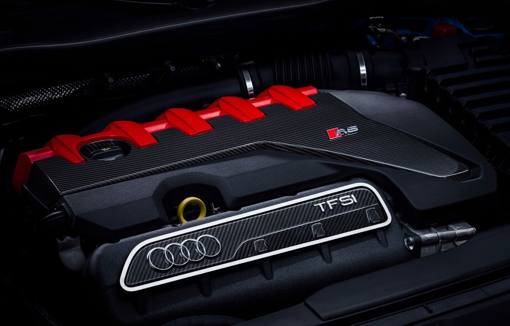 Audi TT RS Coupe și Roadster facelift: versiunile de performanță ale lui TT primesc actualizări minore - Poza 2