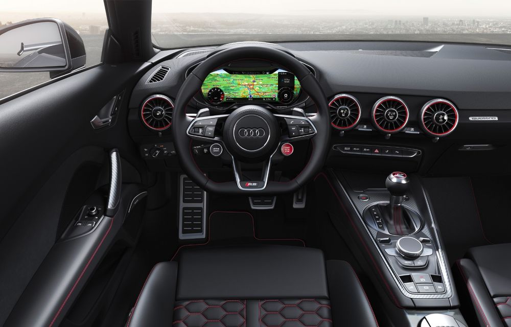 Audi TT RS Coupe și Roadster facelift: versiunile de performanță ale lui TT primesc actualizări minore - Poza 2