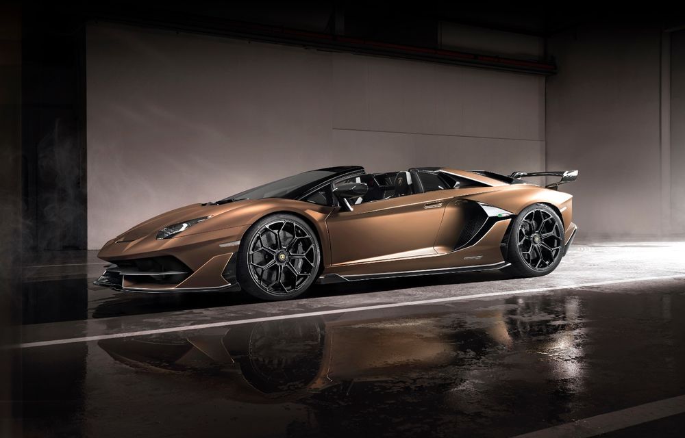 Lamborghini prezintă ediția specială SVJ Roadster: 800 de unități echipate cu motorul V12 de 770 CP - Poza 2