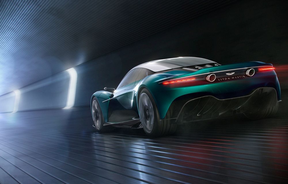 Aston Martin prezintă conceptul Vanquish Vision: supercarul cu motor central va intra în producție în 2022 - Poza 2