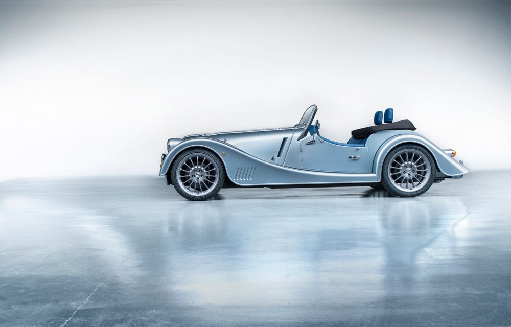 Morgan Plus Six: design retro, arhitectură nouă și motor de 3.0 litri cu 340 CP împrumutat din gama BMW - Poza 2