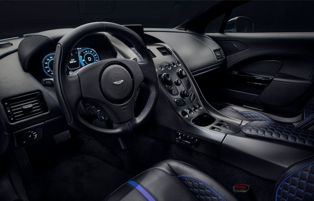 Primul Aston Martin electric este aici: Rapide E are două motoare electrice, 610 cai și 950 Nm: autonomie de 320 de kilometri și producție limitată la 155 de exemplare - Poza 2