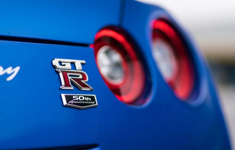 Nissan prezintă o ediție aniversară pentru modelul GT-R și un nou facelift pentru GT-R Nismo: motorul rămâne același V6 de 3.8 litri - Poza 2