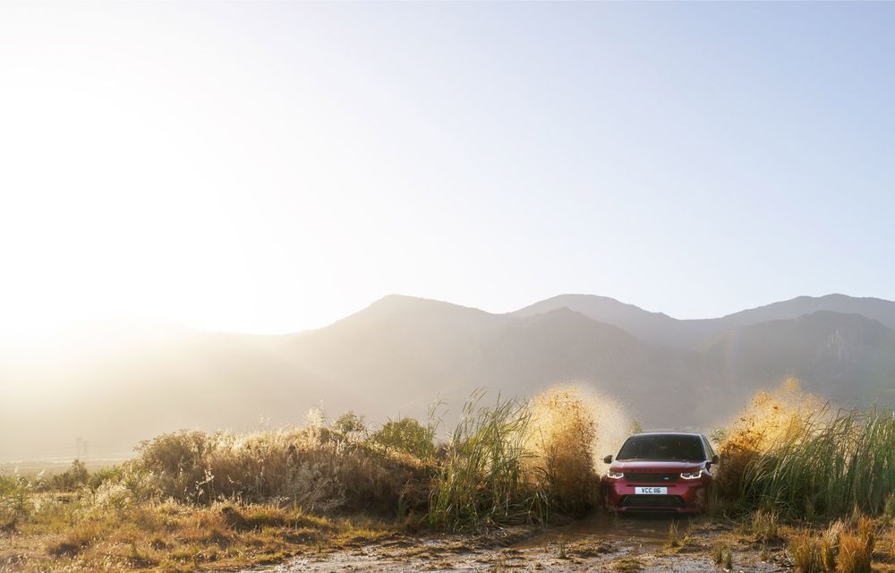 Land Rover a prezentat Discovery Sport facelift: mici modificări estetice, tehnologii noi și motorizări mild-hybrid - Poza 2