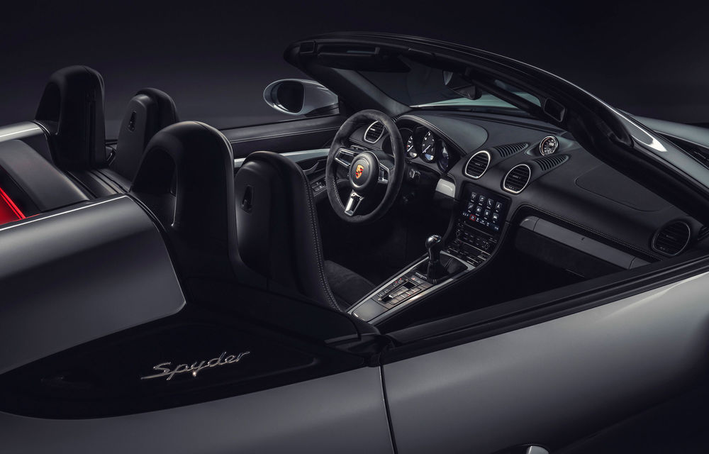 Porsche prezintă noile 718 Spyder și 718 Cayman GT4: motor aspirat cu 6 cilindri de 4.0 litri și 420 de cai putere - Poza 2