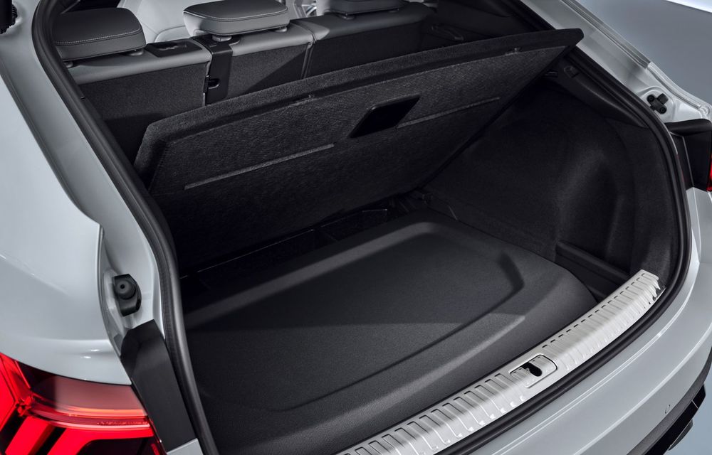 Prețurile noului Audi Q3 Sportback în România: SUV-ul coupe pornește de la aproape 38.000 de euro - Poza 2