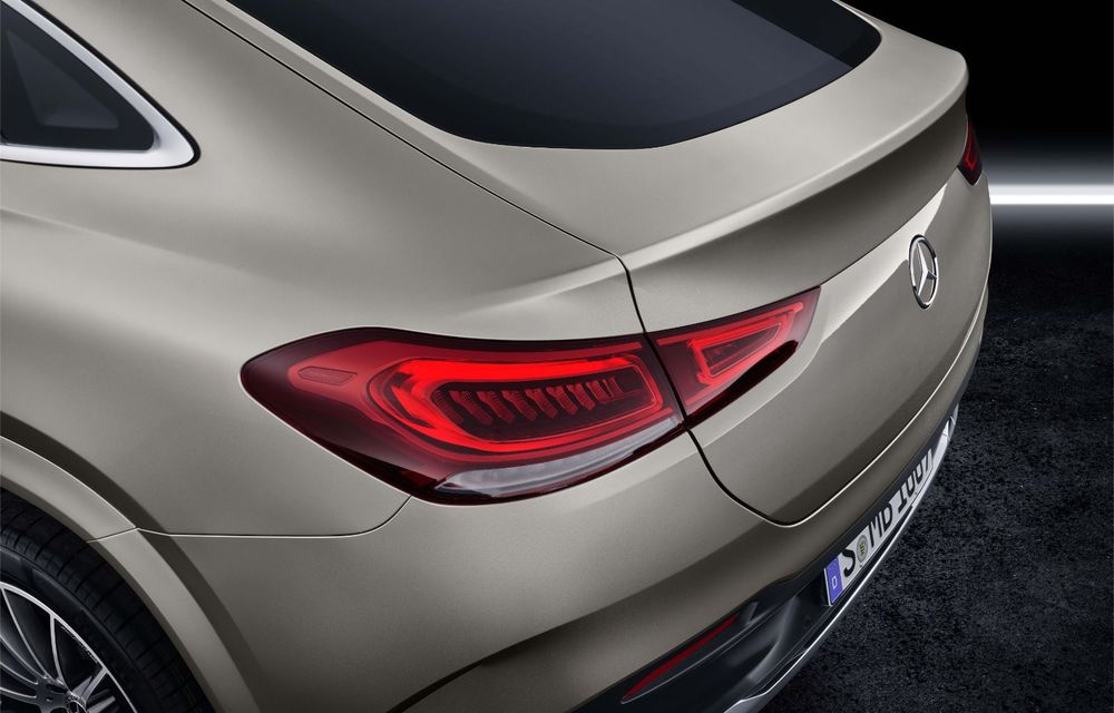 Mercedes-Benz a prezentat noul GLE Coupe: design îmbunătățit, un interior modern și versiune AMG cu 435 CP - Poza 2