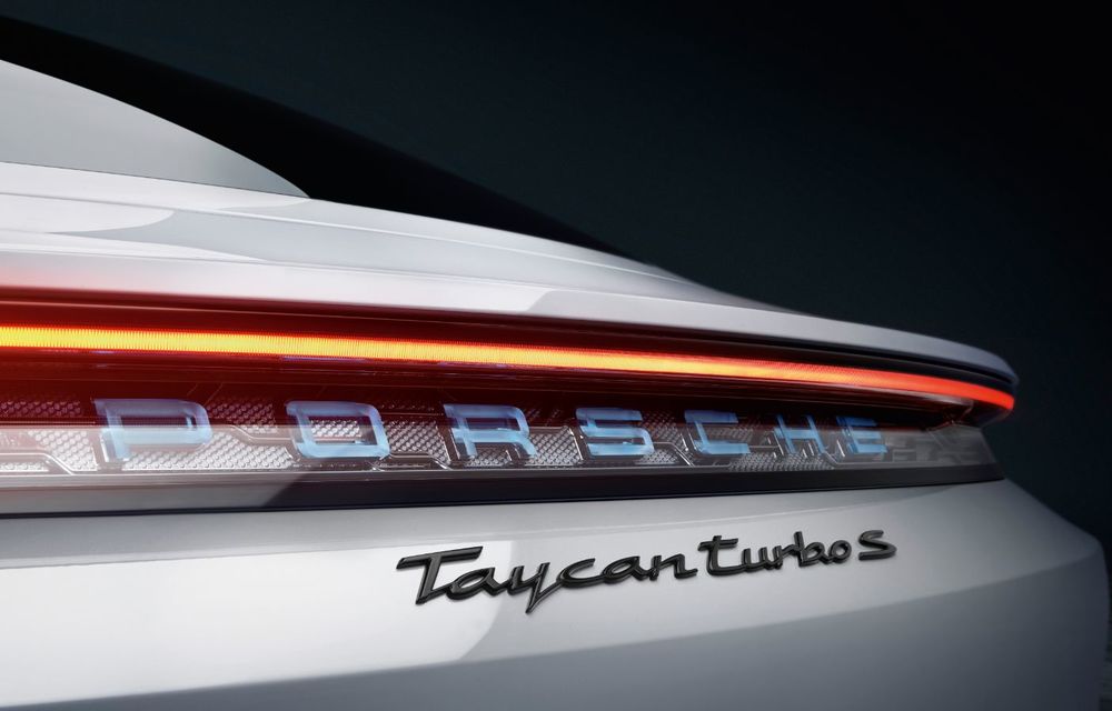 Acesta este noul Porsche Taycan, primul model electric al mărcii germane: până la 761 CP și autonomie de 450 de kilometri - Poza 2