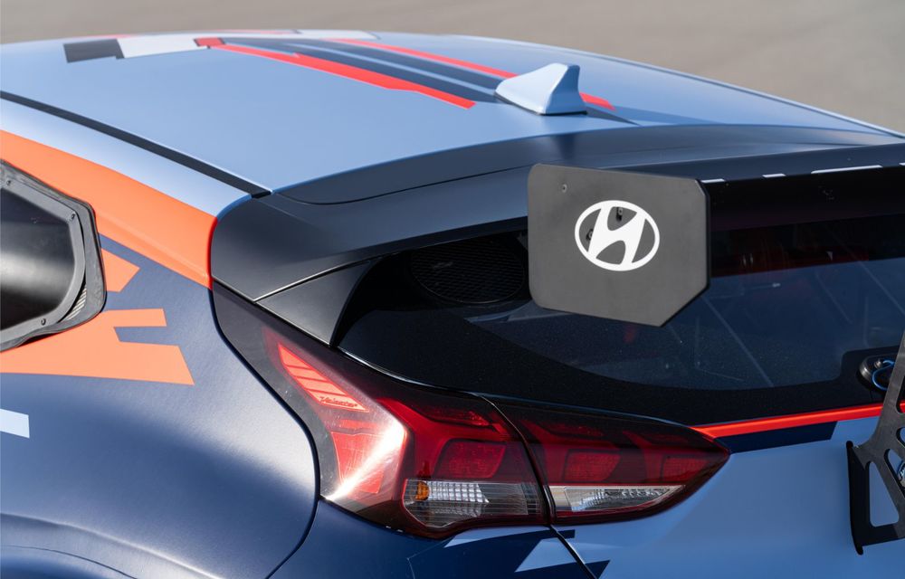 Hyundai a expus conceptul RM19: prototipul cu motor central și roți motrice spate va avea versiune de stradă în următorii doi ani - Poza 2