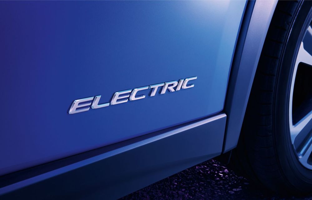 Lexus a prezentat noul UX 300e: primul model electric al companiei oferă peste 200 CP și autonomie de până la 400 de kilometri - Poza 2