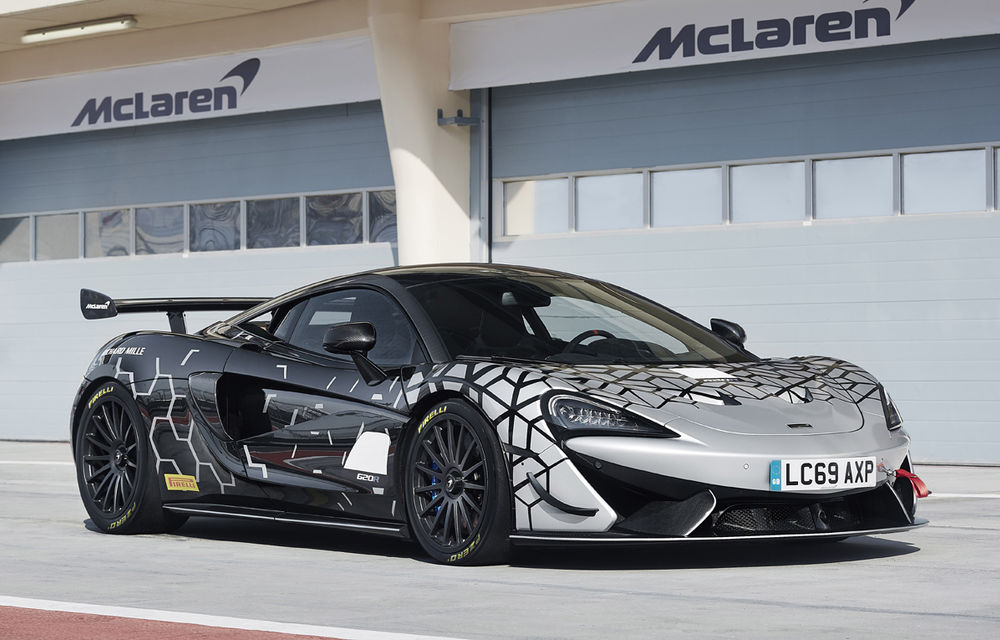 McLaren prezintă 620R: versiunea de stradă a modelului de curse 570S GT4 oferă 620 de cai putere - Poza 2