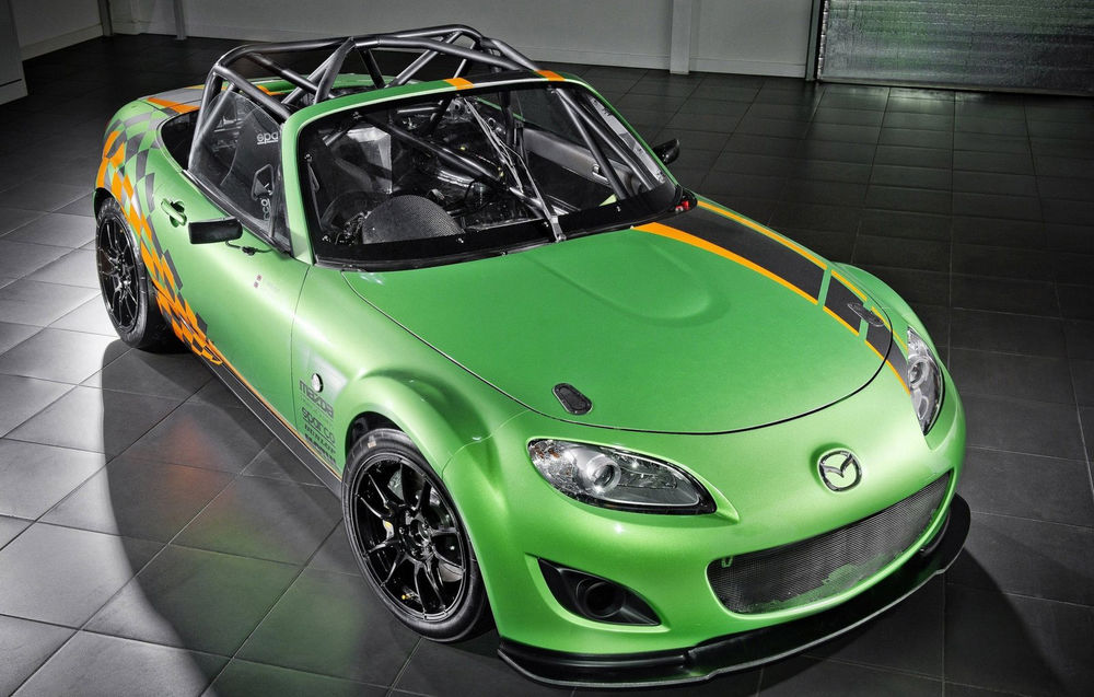Mazda MX-5 GT Race Car