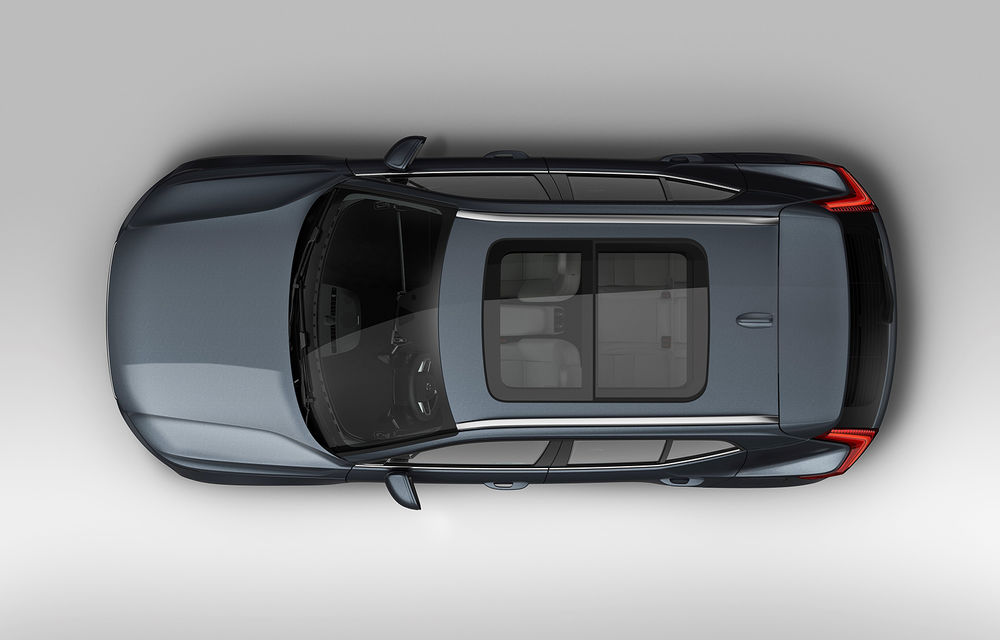 Volvo XC40 are o nouă versiune de bază: motor pe benzină de 1.5 litri cu 129 CP. În România, de la 32.800 de euro - Poza 2