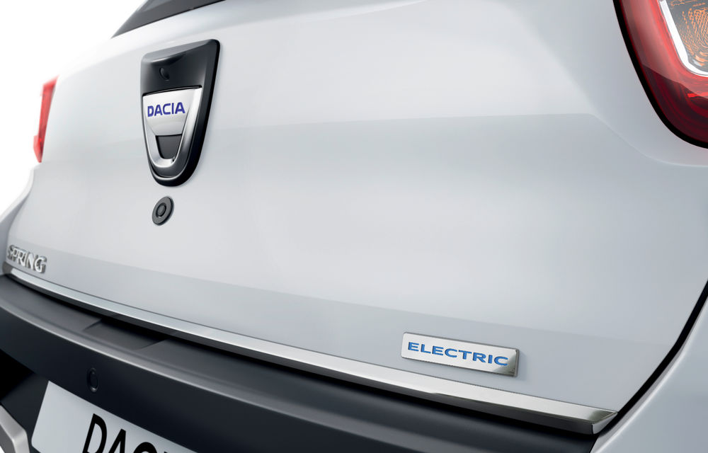 Dacia Spring va fi prezentată în 15 octombrie: &quot;Cea mai accesibilă mașină electrică din Europa&quot; va avea autonomie de 200 de kilometri - Poza 2
