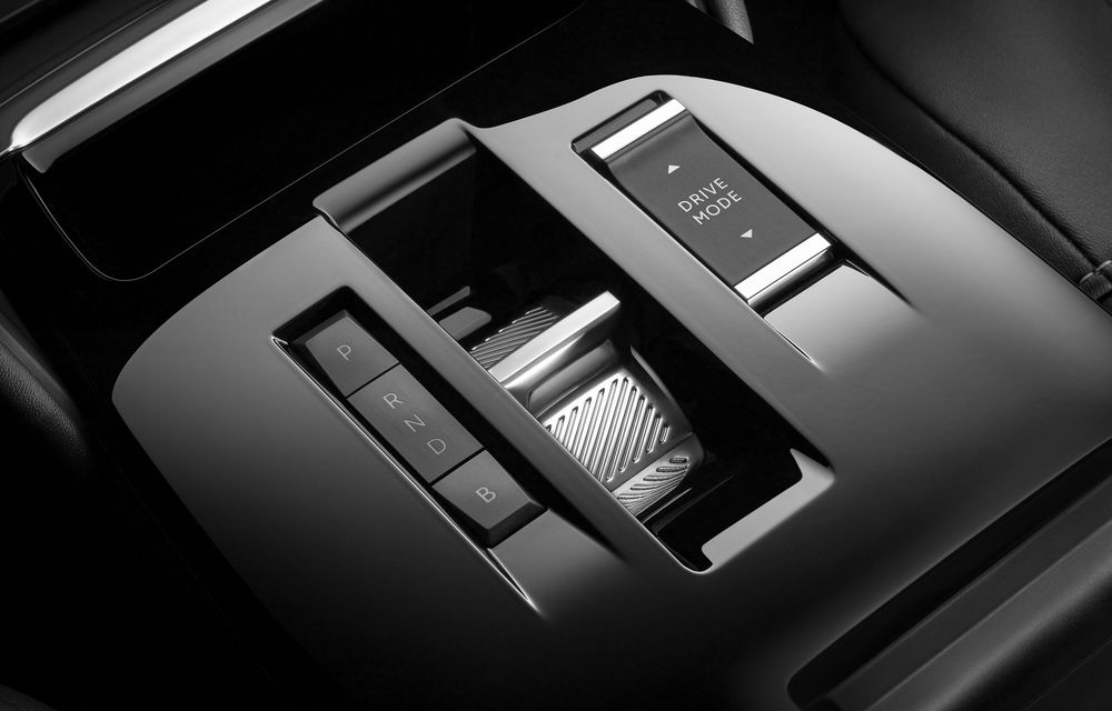 Detalii despre noua generație Citroen C4: motoare diesel și pe benzină de până la 155 CP și versiune electrică cu autonomie de 350 de kilometri - Poza 2
