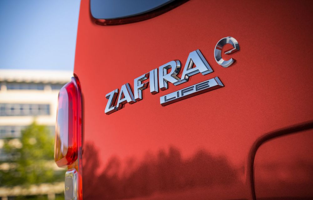 Opel a prezentat versiunea electrică a utilitarei de persoane Zafira Life: autonomie de până la 330 de kilometri și motor cu 136 CP - Poza 2
