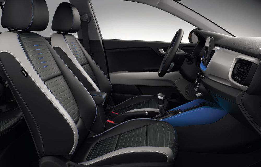 Primele imagini și detalii despre Kia Stonic facelift: crossover-ul primește motorizare mild-hybrid de până la 120 CP și ecran de 8 inch - Poza 2